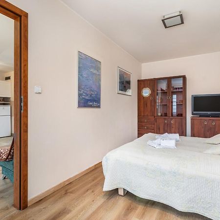 Apartamenty Zeromskiego 29 By Noclegi Renters 슈비노우이스쳬 외부 사진