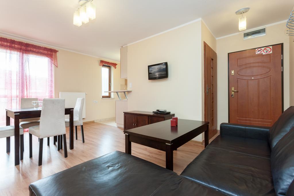 Apartamenty Zeromskiego 29 By Noclegi Renters 슈비노우이스쳬 객실 사진